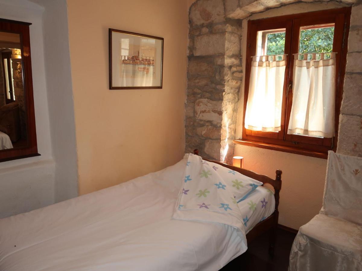 Holiday Home Nino - LBN305 Kršan Exterior foto