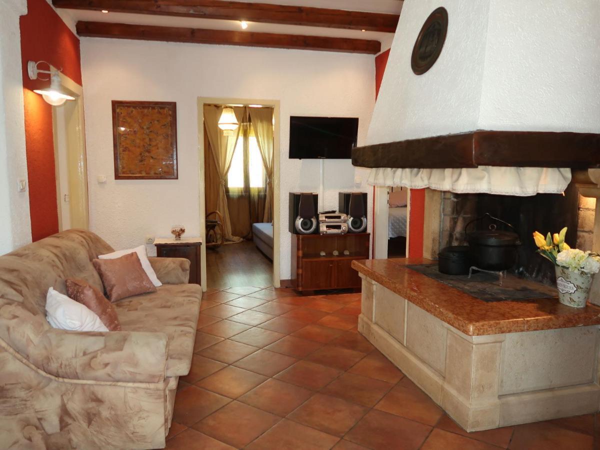 Holiday Home Nino - LBN305 Kršan Exterior foto