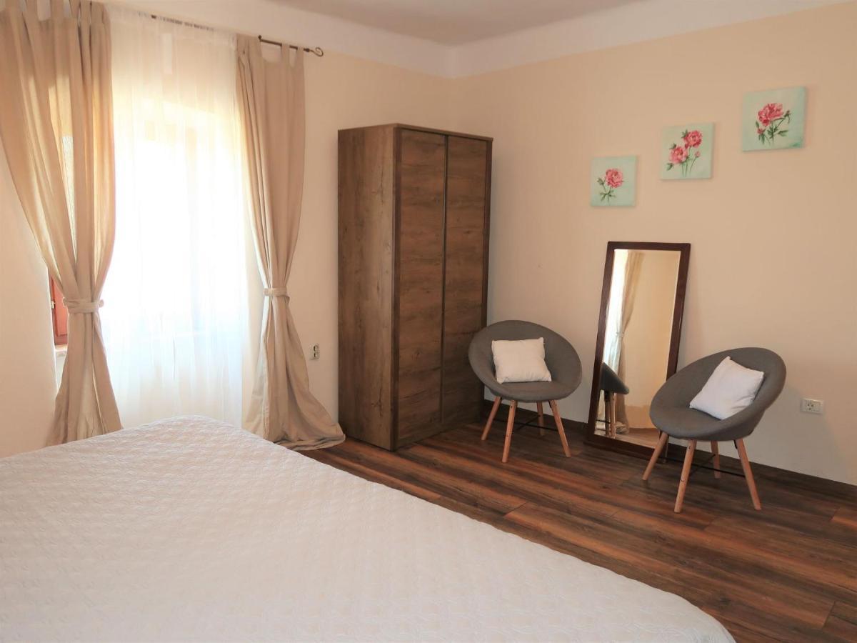 Holiday Home Nino - LBN305 Kršan Exterior foto